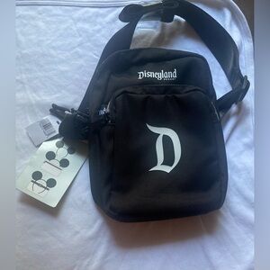 Disneyland Parks Disney Resort Black crossbody bag